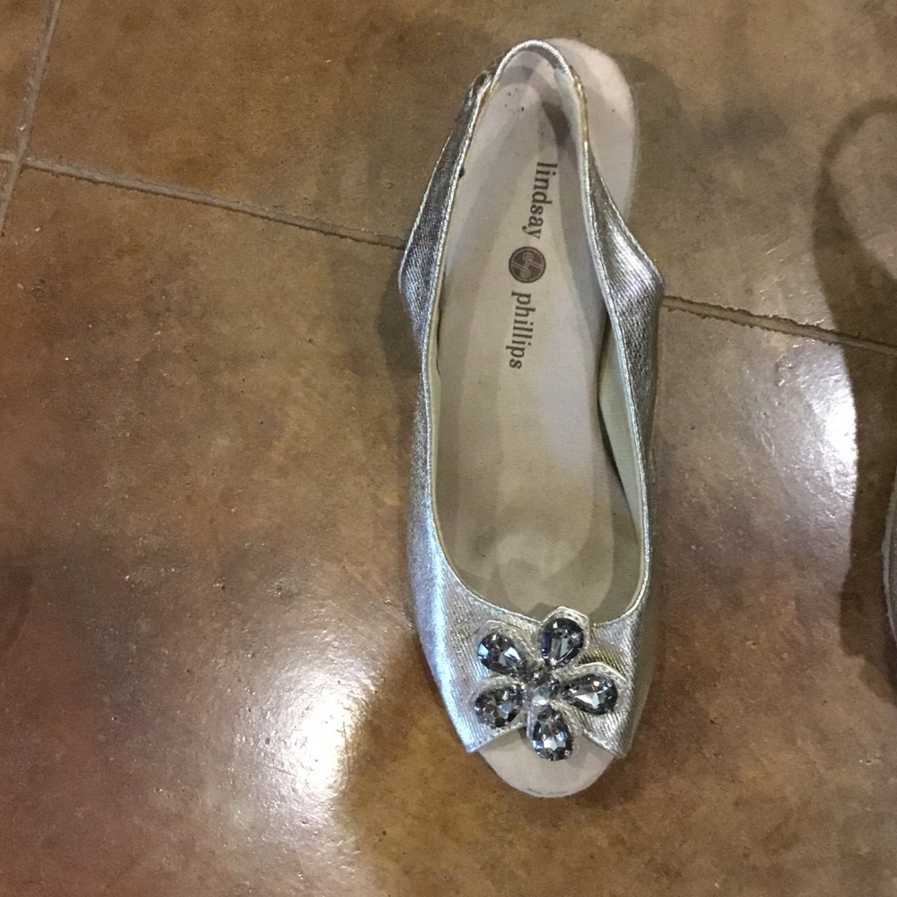 Lindsay Phillips Size 7 shoes - Picture 3 of 8